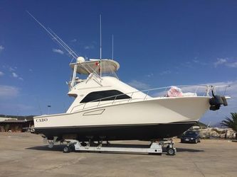 43' Cabo 2006 Yacht For Sale